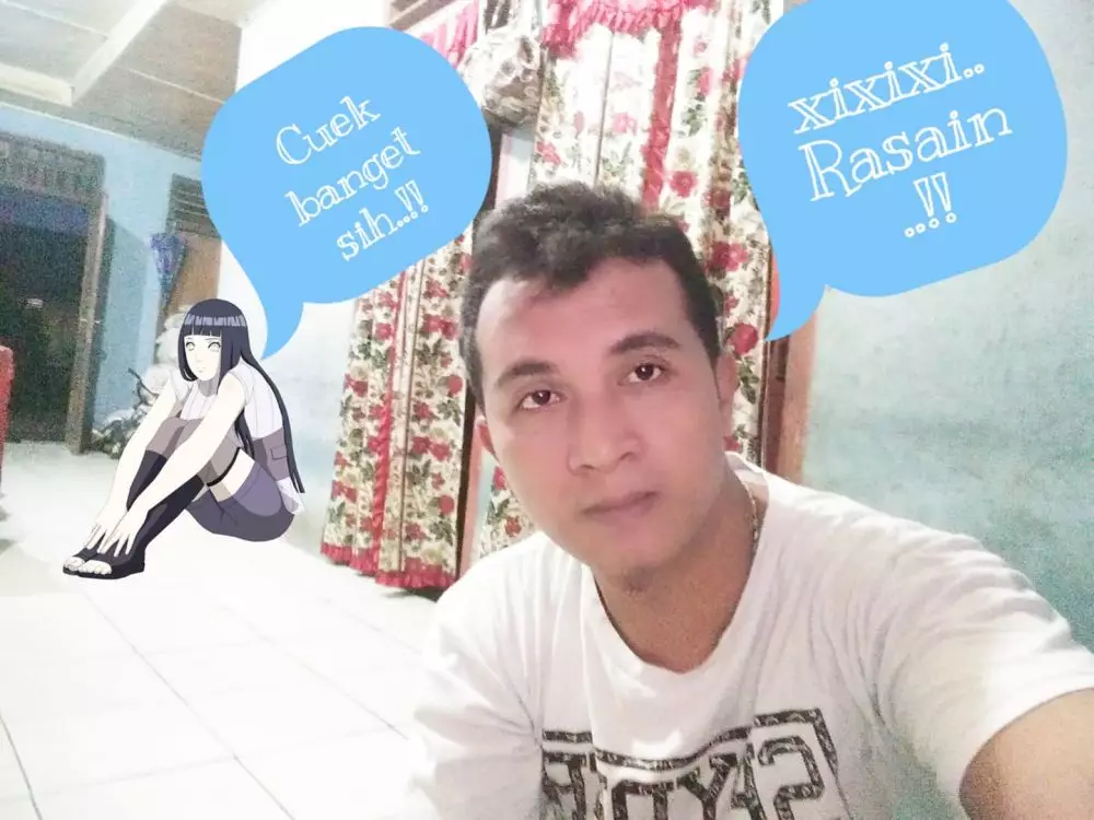 Editan bareng cewek anime Naruto Berbagai sumber