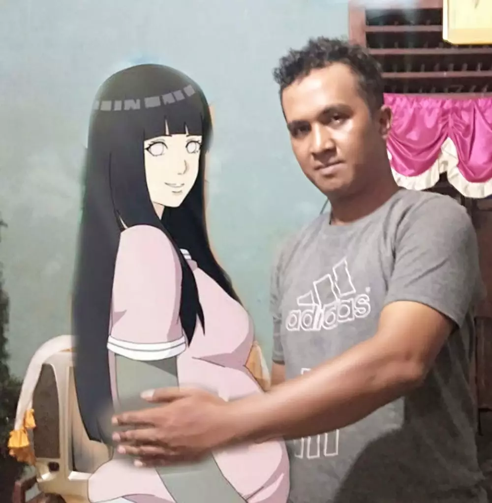 Editan bareng cewek anime Naruto Berbagai sumber