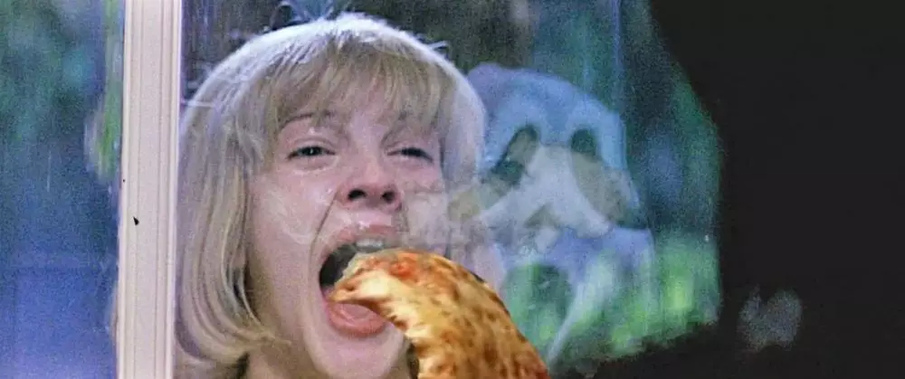 Editan film horor pizza Twitter/@ThisIsFightClu1 Editan film horor pizza Twitter/@ThisIsFightClu1