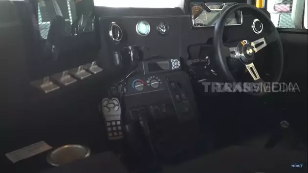 Mobil Aleta Molly © 2020 brilio.net