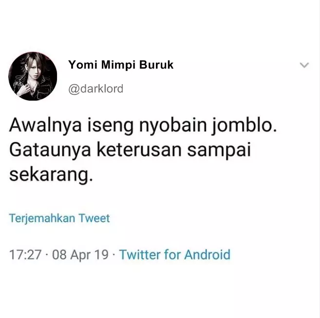 Curhat Twitter kocak Berbagai sumber