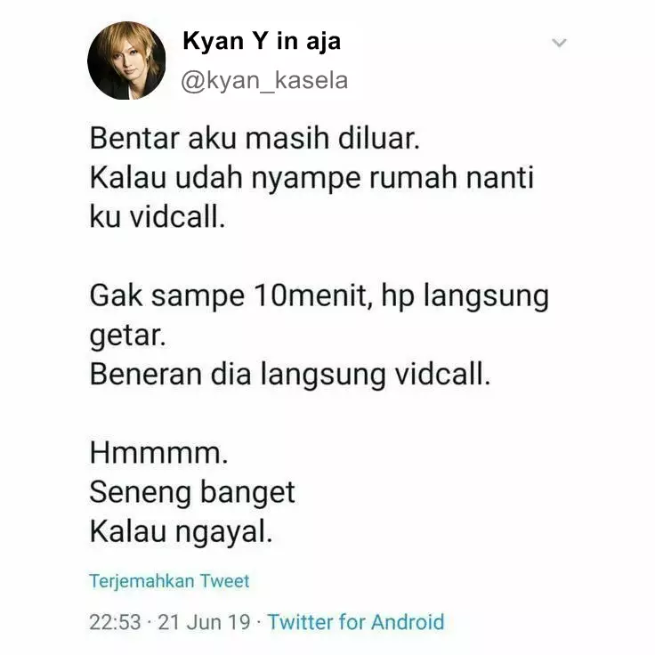 Curhat Twitter kocak Berbagai sumber