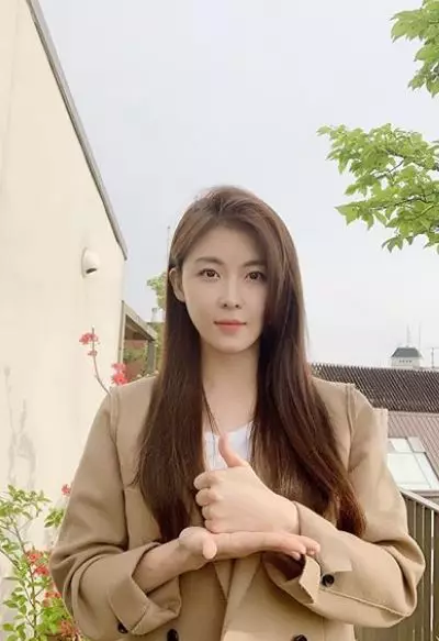 aktris Korea 40-an tahun © Instagram