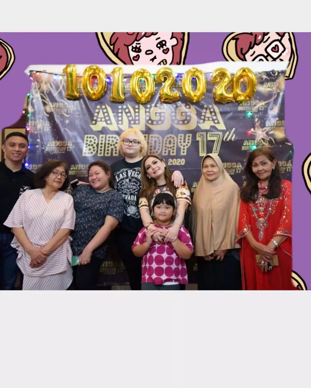 Nia daniaty bawa buket uang © 2020 brilio.net