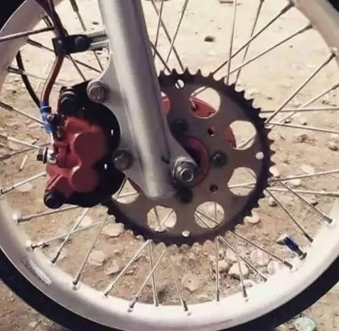 benda aneh di motor © Instagram benda aneh di motor © Instagram