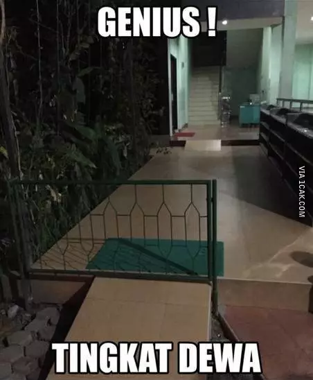 potret lucu pagar rumah © Berbagai sumber potret lucu pagar rumah © Berbagai sumber