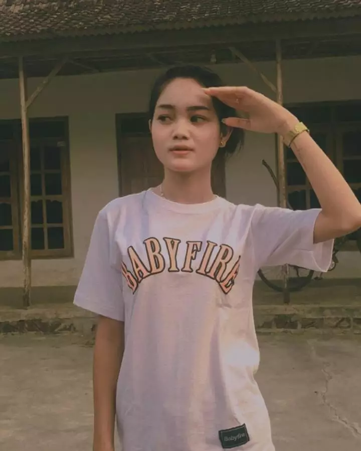 Potret natural Safira Inema © Instagram Potret natural Safira Inema © Instagram