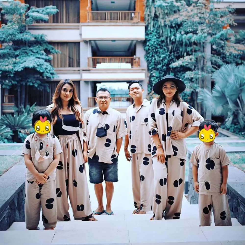 momen musisi liburan bareng keluarga © Instagram momen musisi liburan bareng keluarga © Instagram