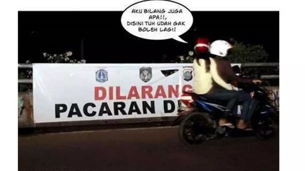 spanduk larangan pacaran Berbagai sumber spanduk larangan pacaran Berbagai sumber