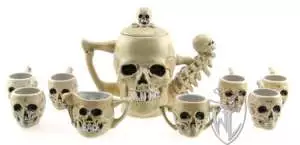 teko dengan bentuk absurd Berbagai sumber