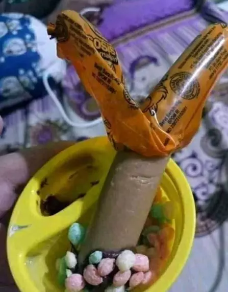 10 Cara makan lucu ini bikin warga +62 geleng kepala, auto kenyang 10 Cara makan lucu ini bikin warga +62 geleng kepala, auto kenyang