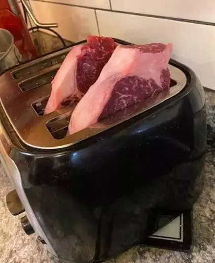 10 Cara makan lucu ini bikin warga +62 geleng kepala, auto kenyang 10 Cara makan lucu ini bikin warga +62 geleng kepala, auto kenyang