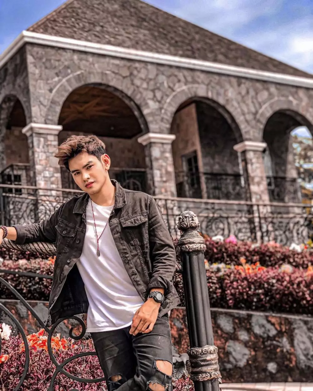 Seleb sudah jadi ayah langgan peran bujangan © Instagram Seleb sudah jadi ayah langgan peran bujangan © Instagram