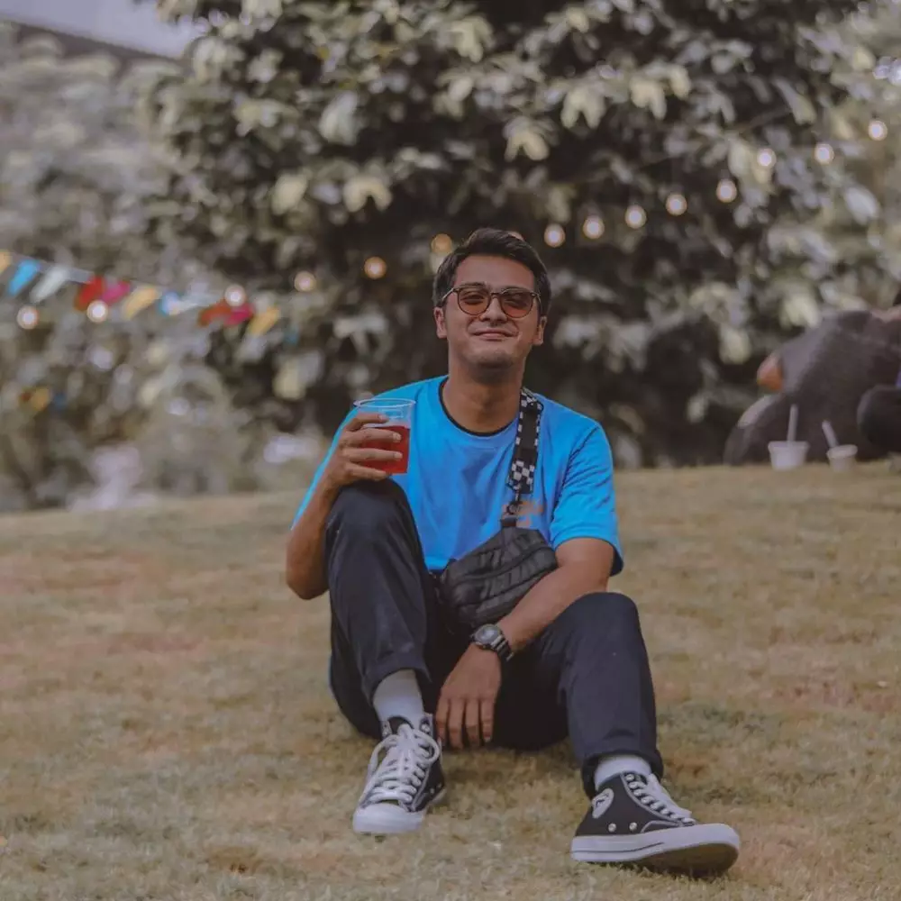 Seleb sudah jadi ayah langgan peran bujangan © Instagram Seleb sudah jadi ayah langgan peran bujangan © Instagram