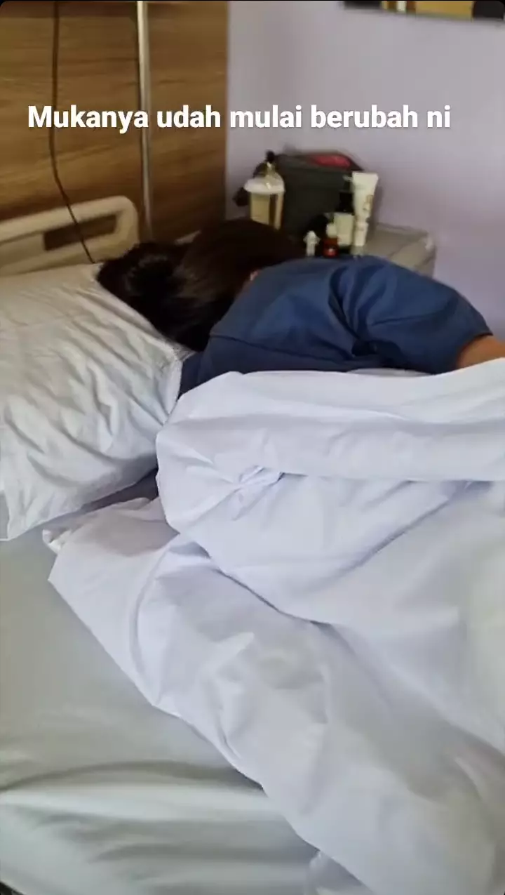 Momen Sabai melahirkan anak kedua © Instagram Momen Sabai melahirkan anak kedua © Instagram