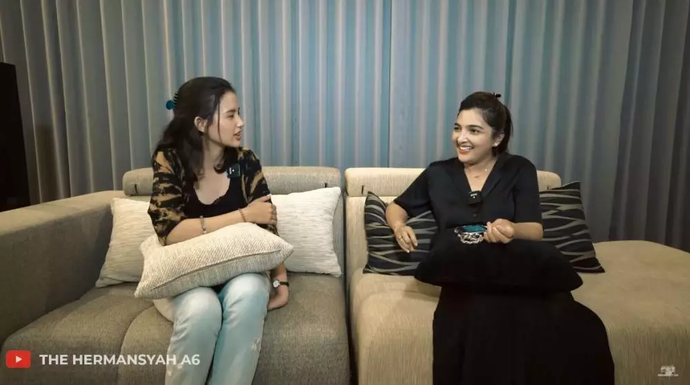 cerita pdkt Azriel dan Sarah © YouTube