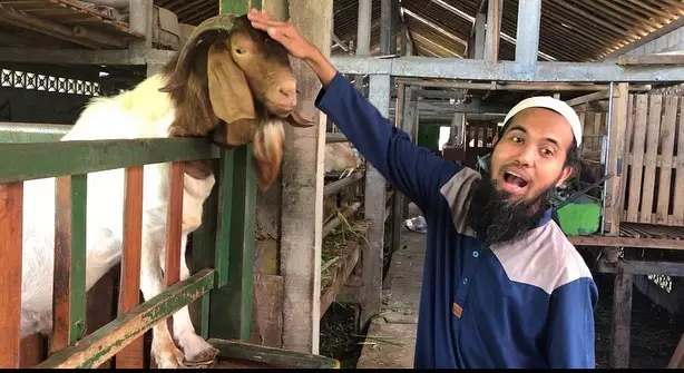 Sakti eks Sheila on 7 usai hijrah © 2020 brilio.net Instagram