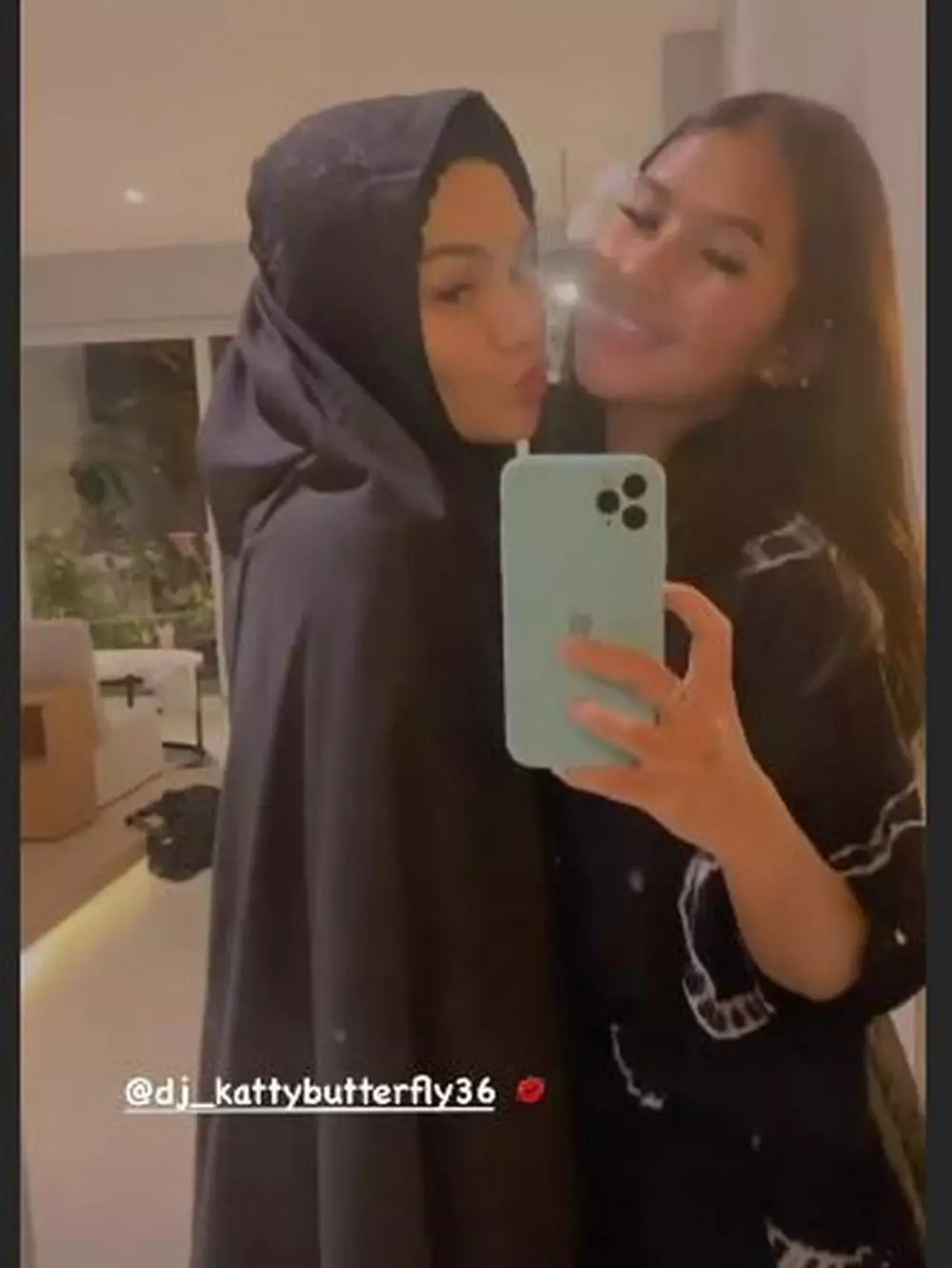 potret persahabatan Soraya Rasyid & DJ Katty Instagram