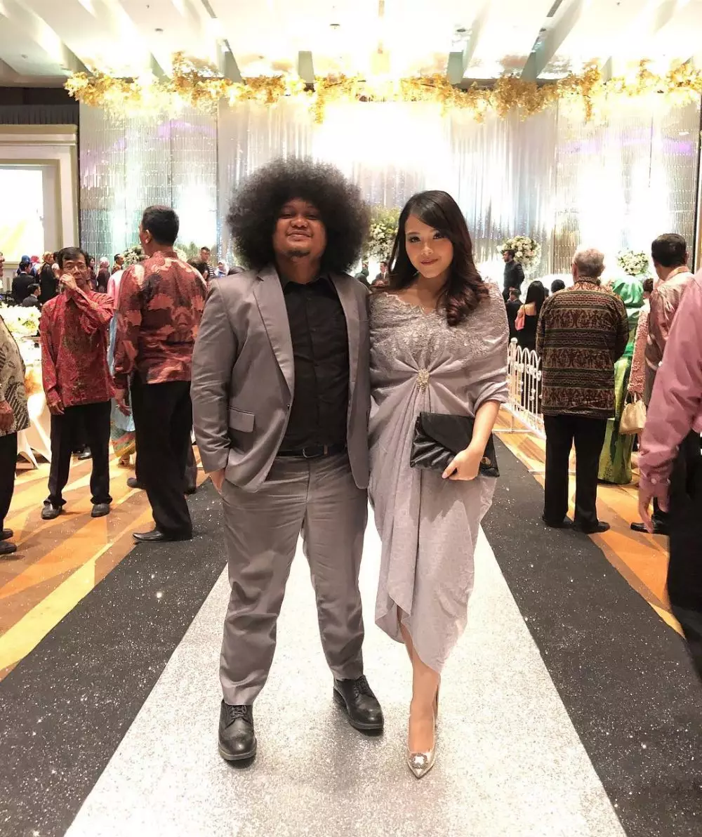 Potret mesra Babe cabita & istri © Instagram