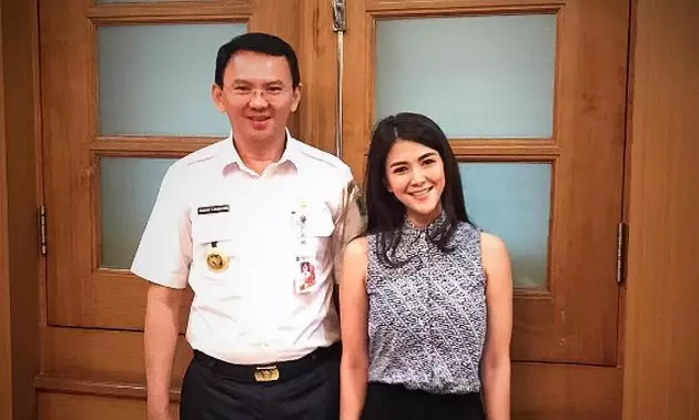 pesona Dee Adnan © Instagram pesona Dee Adnan © Instagram