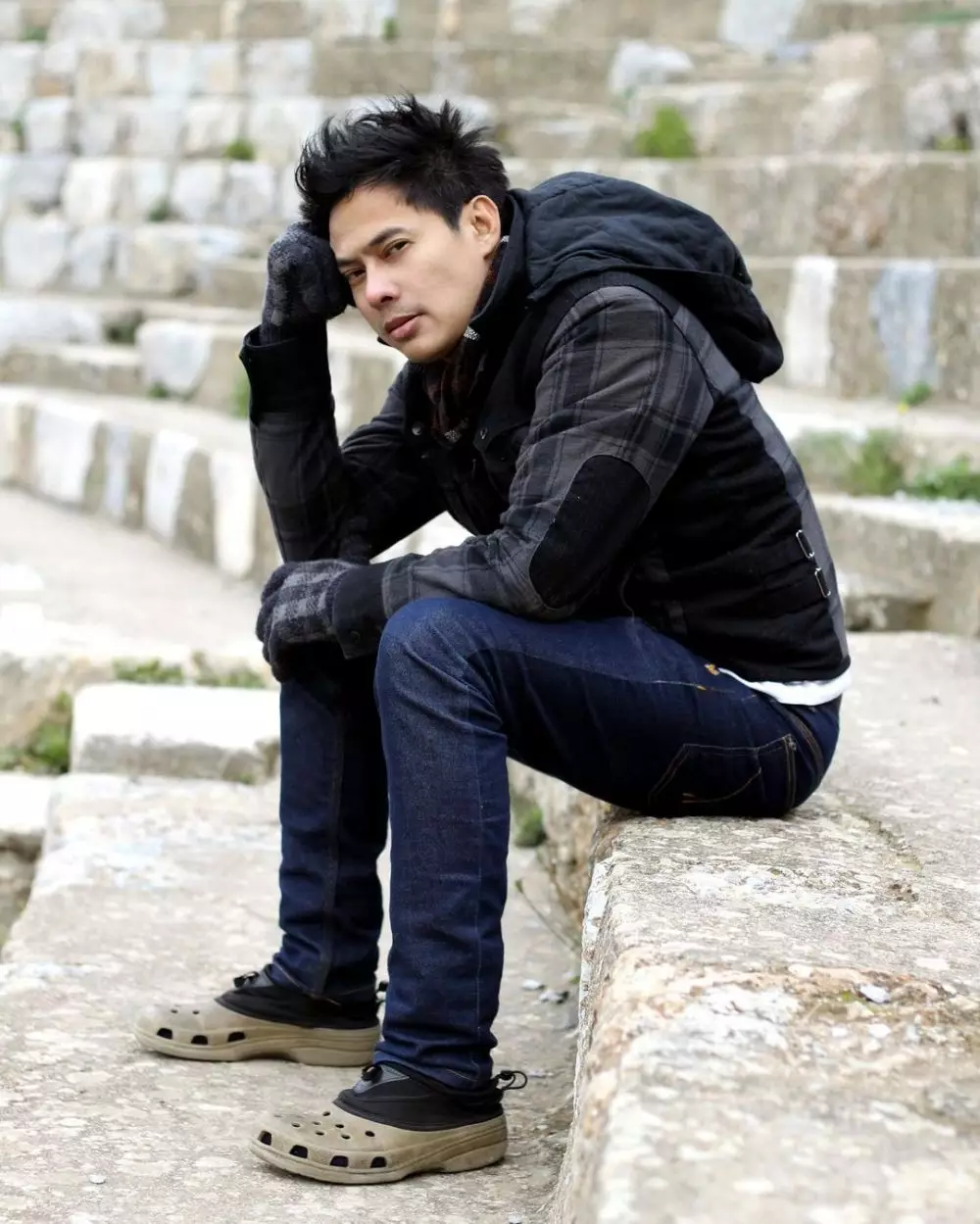 host Playboy Kabel  © 2020 berbagai sumber