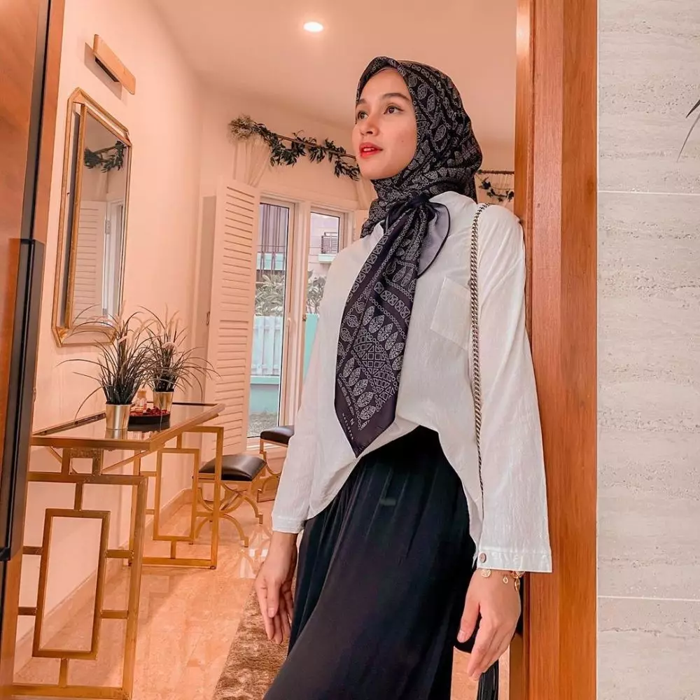 potret terbaru Kinanti Instagram potret terbaru Kinanti Instagram