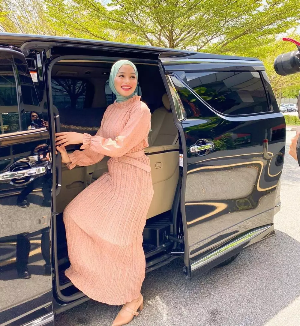 potret terbaru Kinanti Instagram potret terbaru Kinanti Instagram