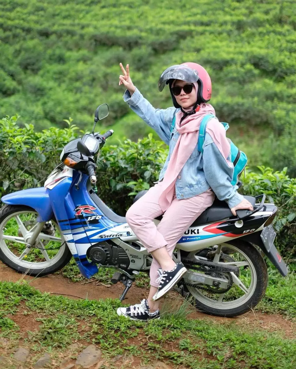 Lesty pulang kampung pakai motor © 2020 brilio.net