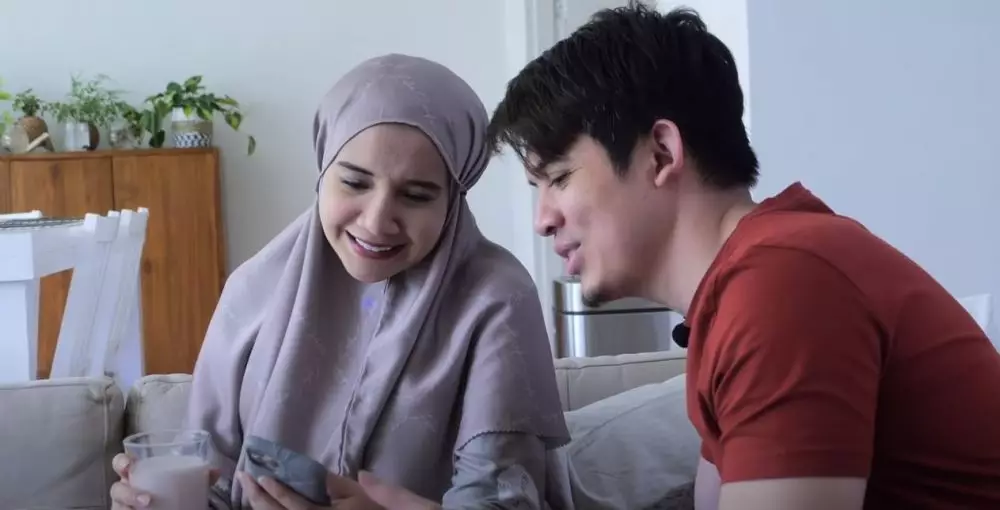 Irwansyah ajak ngobrol baby © 2020 brilio.net YouTube