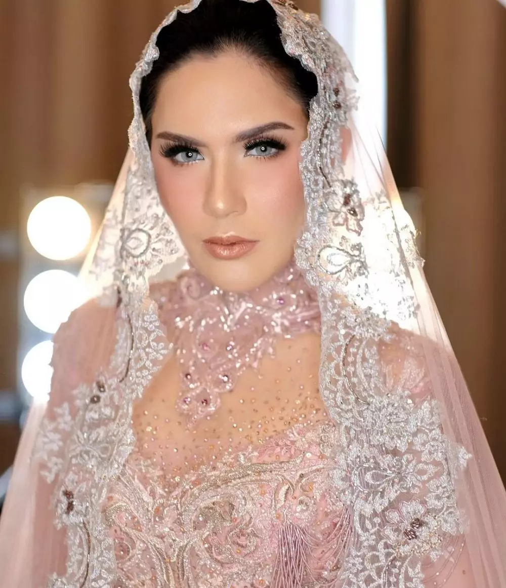 momen pernikahan sally adelia © Instagram momen pernikahan sally adelia © Instagram