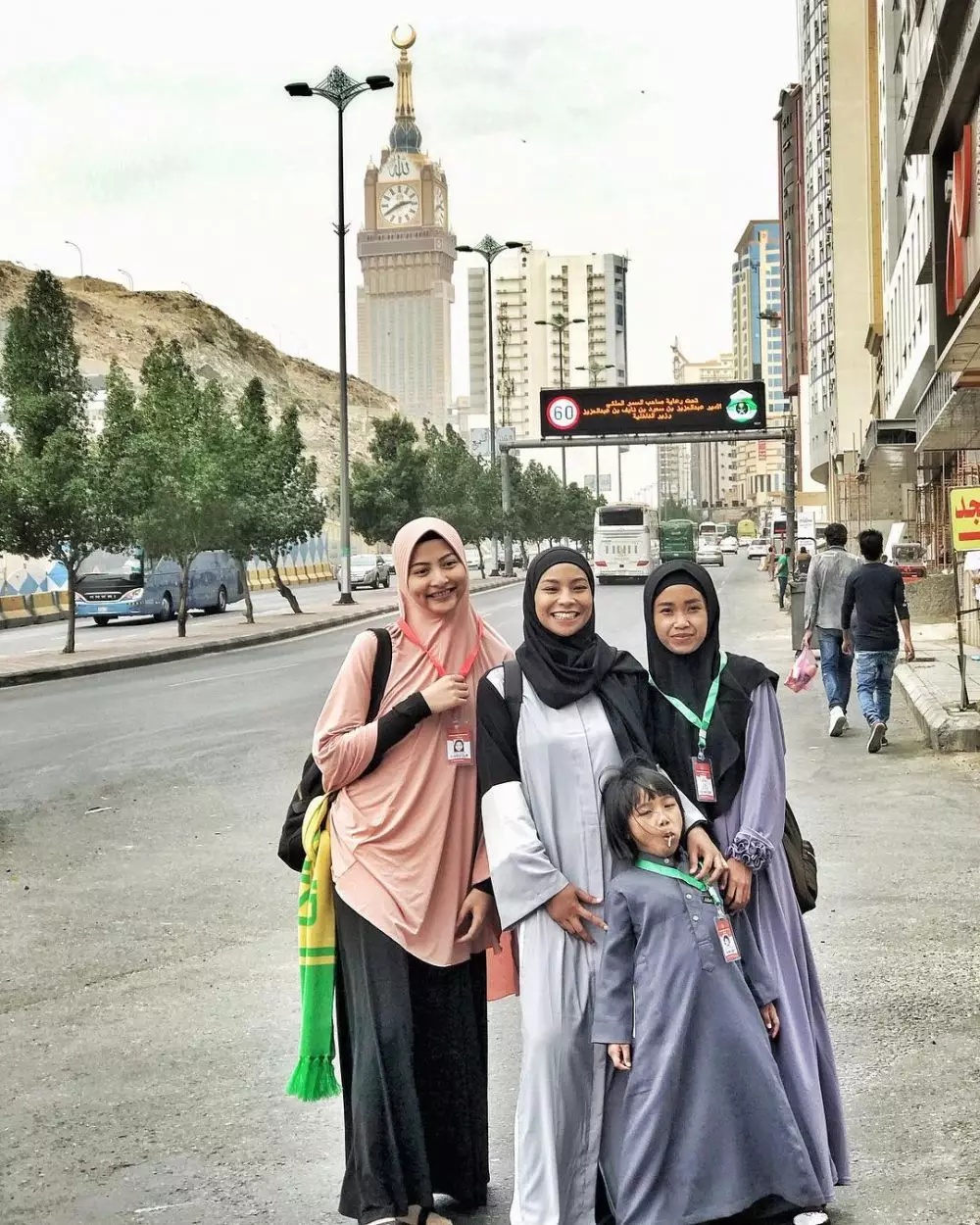 Ayya Renita saat berhijab Instagram Ayya Renita saat berhijab Instagram