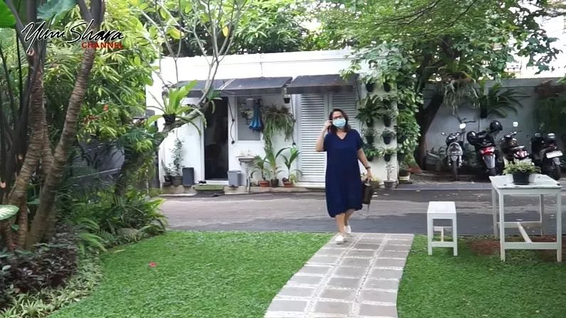 potret terbaru rumah Yuni Shara © YouTube potret terbaru rumah Yuni Shara © YouTube