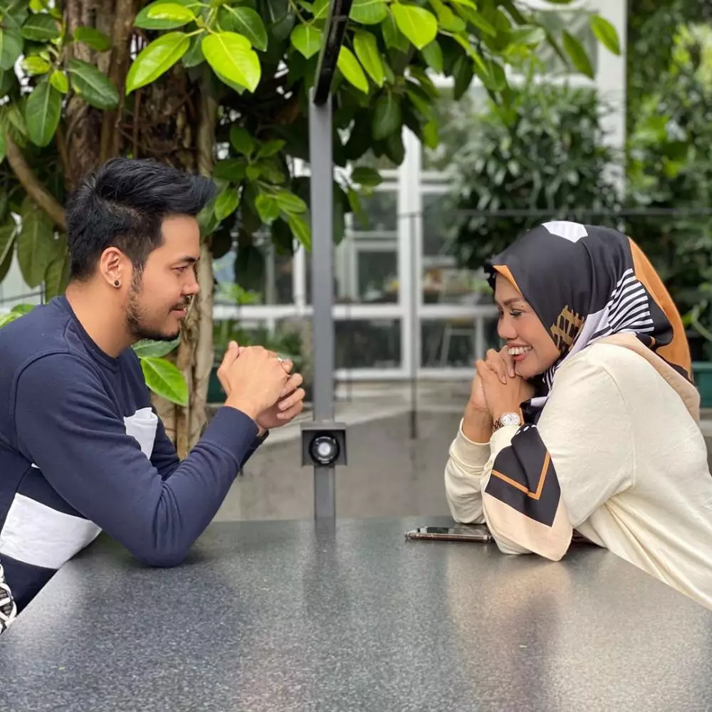 Sumber penghasilan Aher © Instagram Sumber penghasilan Aher © Instagram