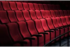 Panduan menonton bioskop selama pandemi sesuai protokol kesehatan