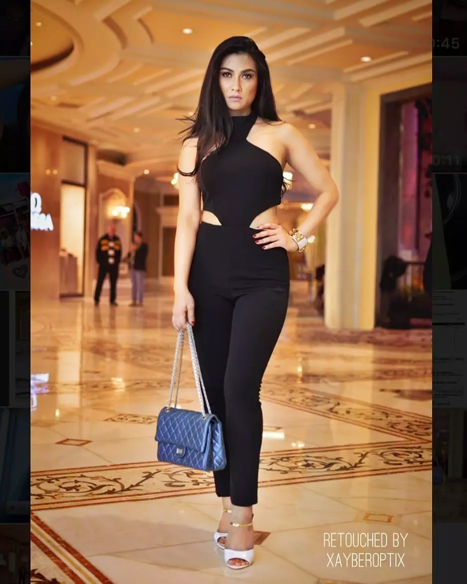 Potret terbaru Uli Auliani © Instagram