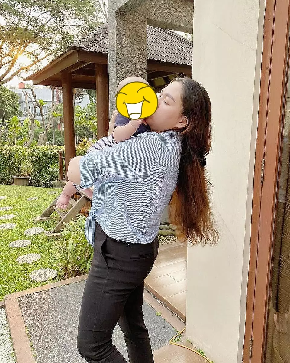 Potret rumah Vicky Shu © Instagram