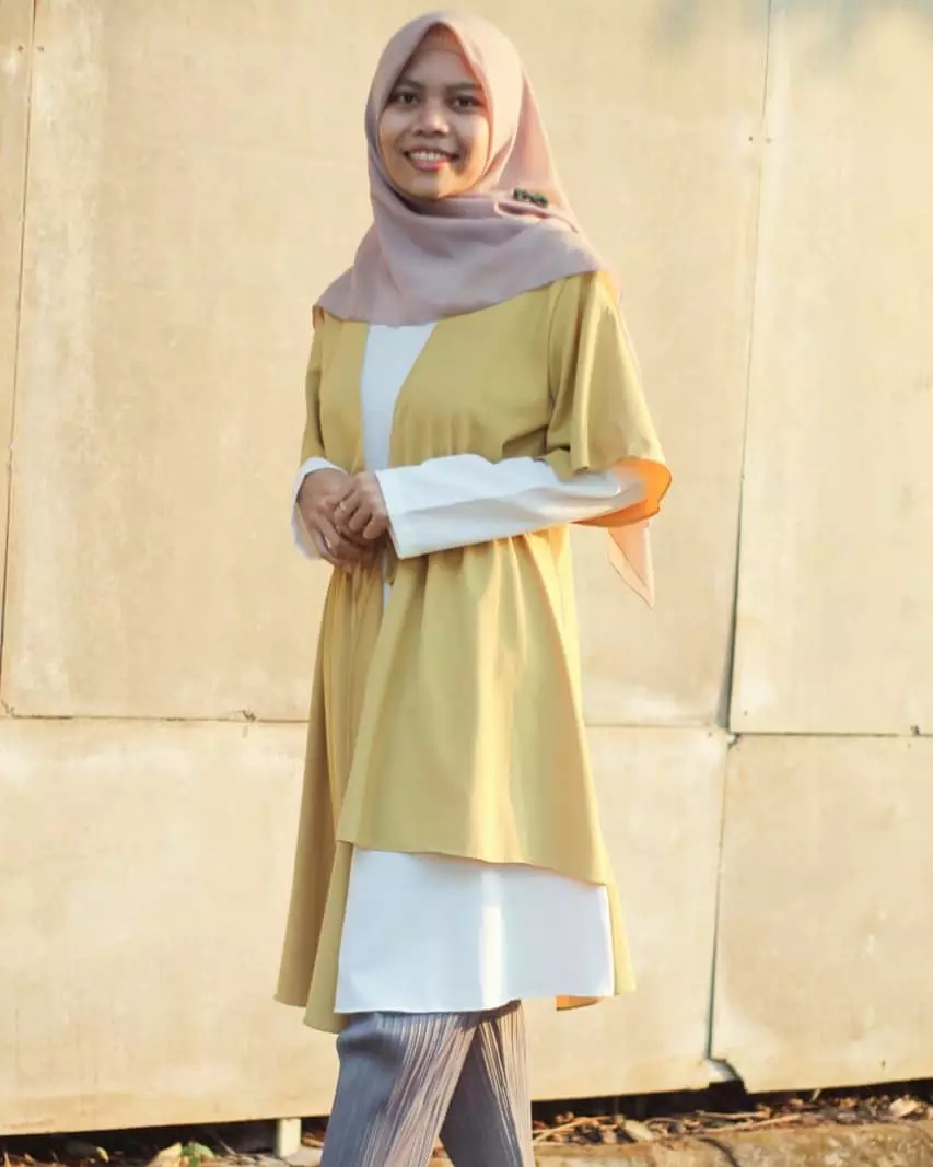 babysitter anak seleb   © 2020 brilio.net babysitter anak seleb   © 2020 brilio.net