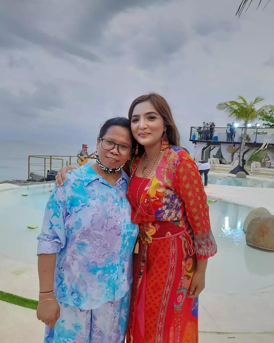 babysitter anak seleb   © 2020 brilio.net babysitter anak seleb   © 2020 brilio.net