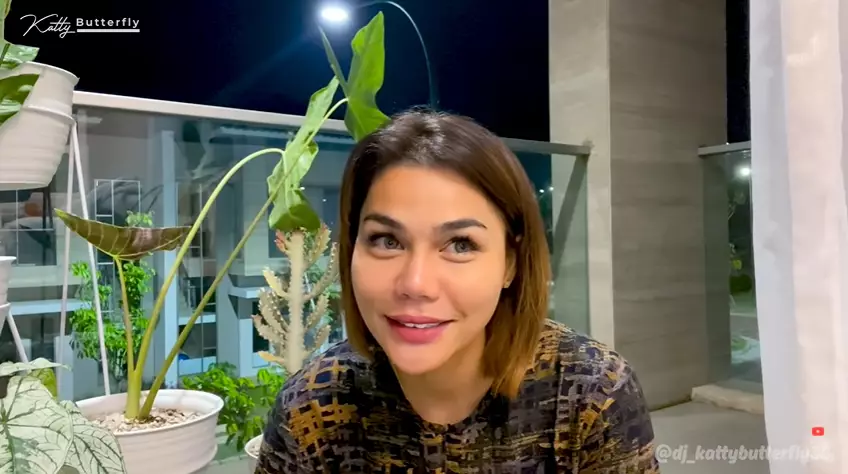 curhatan haru katty butterfly © YouTube