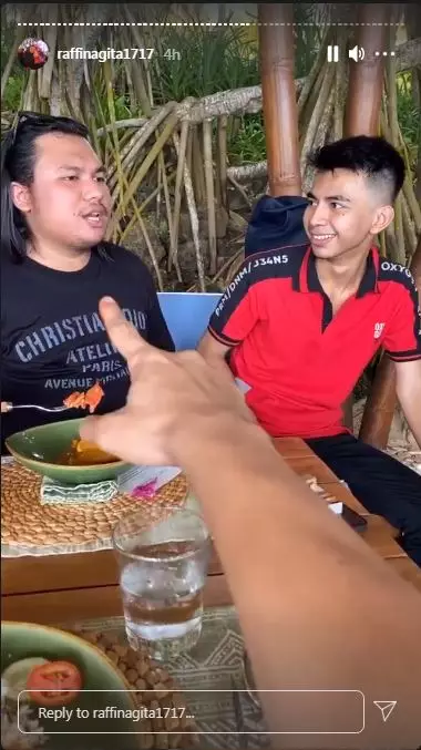 Raffi Ahmad ajak liburan kembarannya ©Instagram