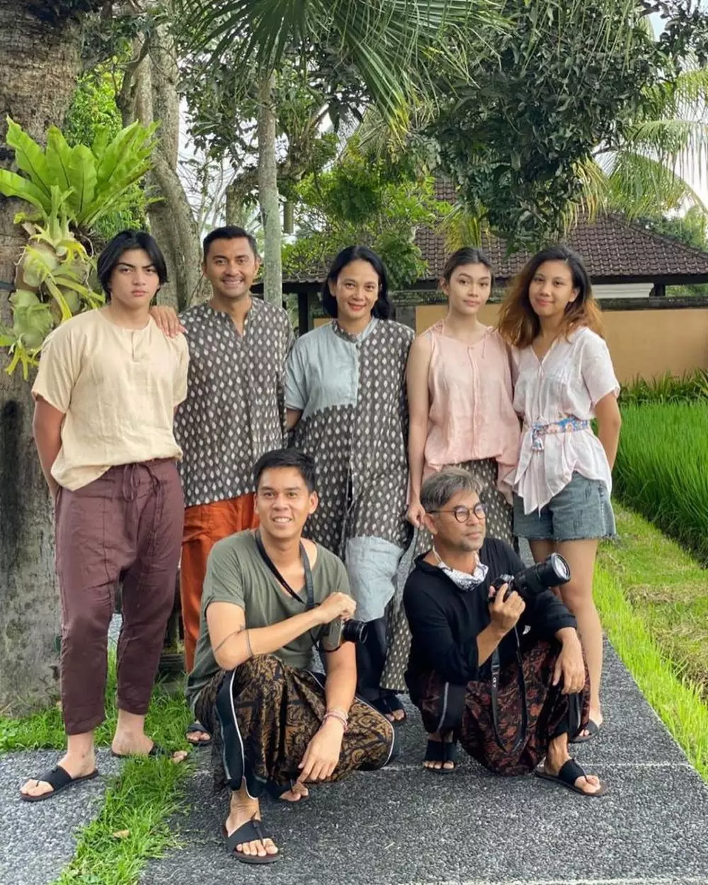 pemotretan keluarga Anjasmara di Bali © Instagram pemotretan keluarga Anjasmara di Bali © Instagram