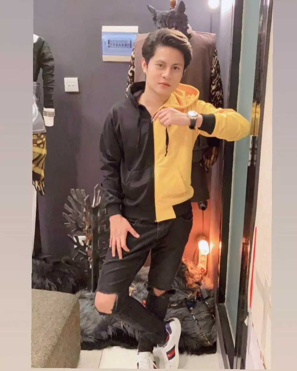 Pesona Erevano, kekasih Barbie Kumalasari © 2020 brilio.net Instagram