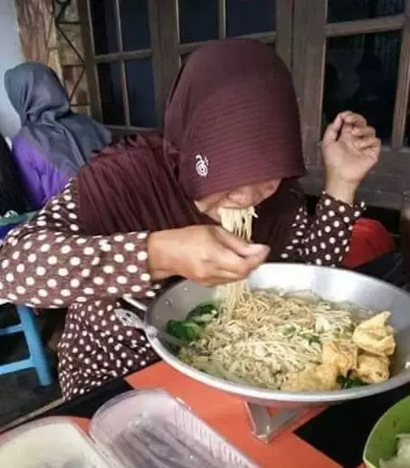 Bukti wanita tak kalah gokil dibanding pria istimewa