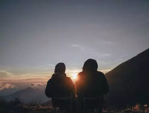 7 Aksi Fiersa Besari mendaki gunung istimewa