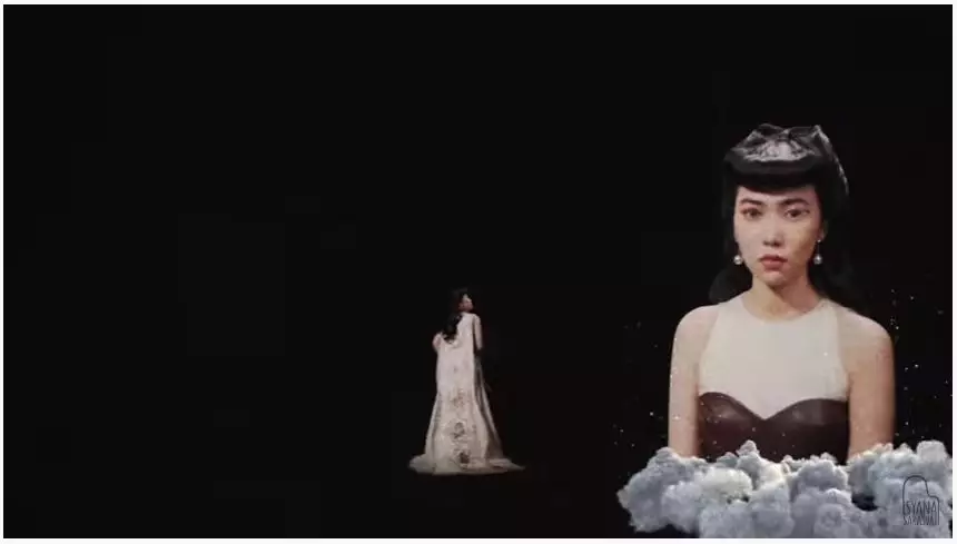 Potret Isyana bertema vintage © YouTube Potret Isyana bertema vintage © YouTube