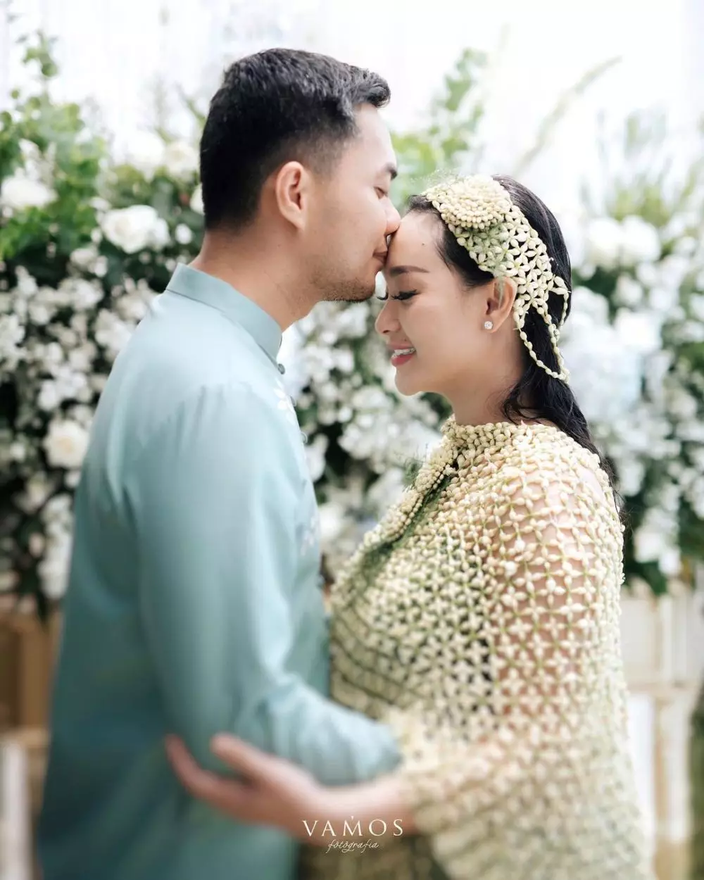 8 perjalanan kehamilan gotik © Instagram 8 perjalanan kehamilan gotik © Instagram