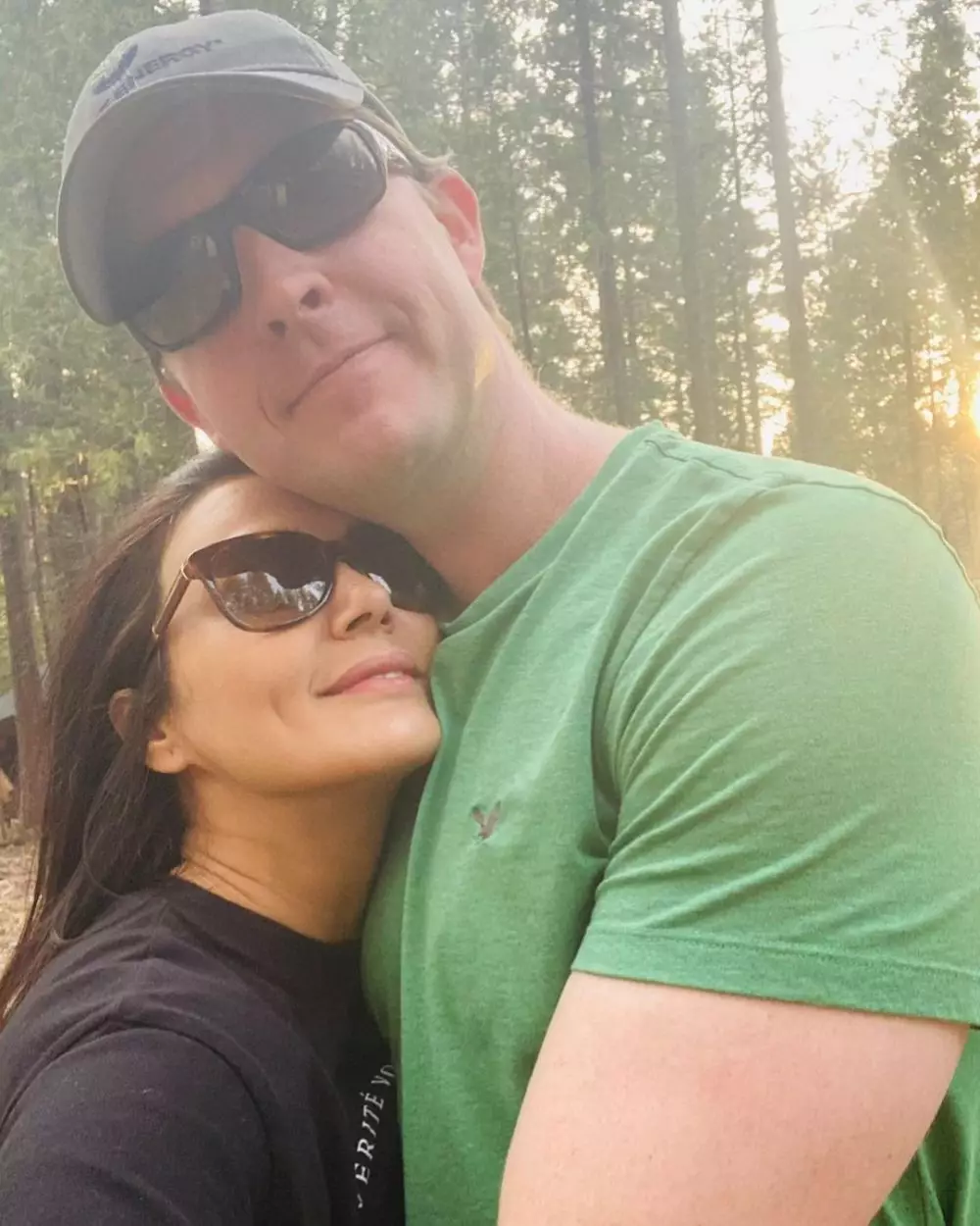 Seleb mesra bareng pasangan bule © 2020 brilio.net