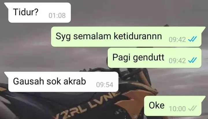 Chat kalau pacar lagi ngambek © berbagai sumber Chat kalau pacar lagi ngambek © berbagai sumber