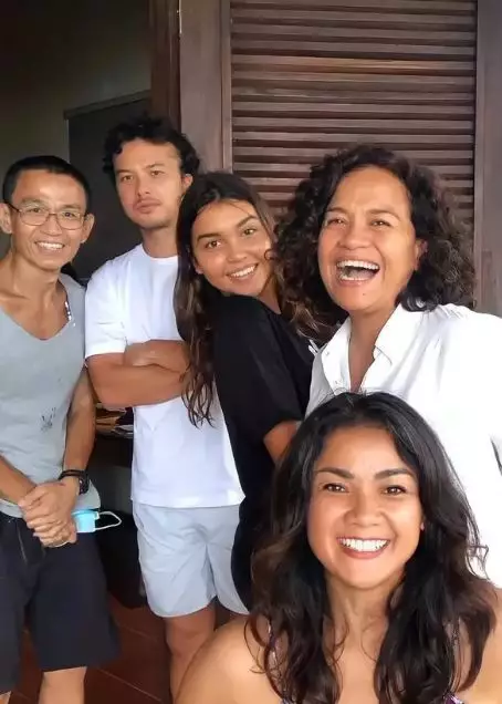 6 potret kebersamaan nico dan caitlin © Instagram