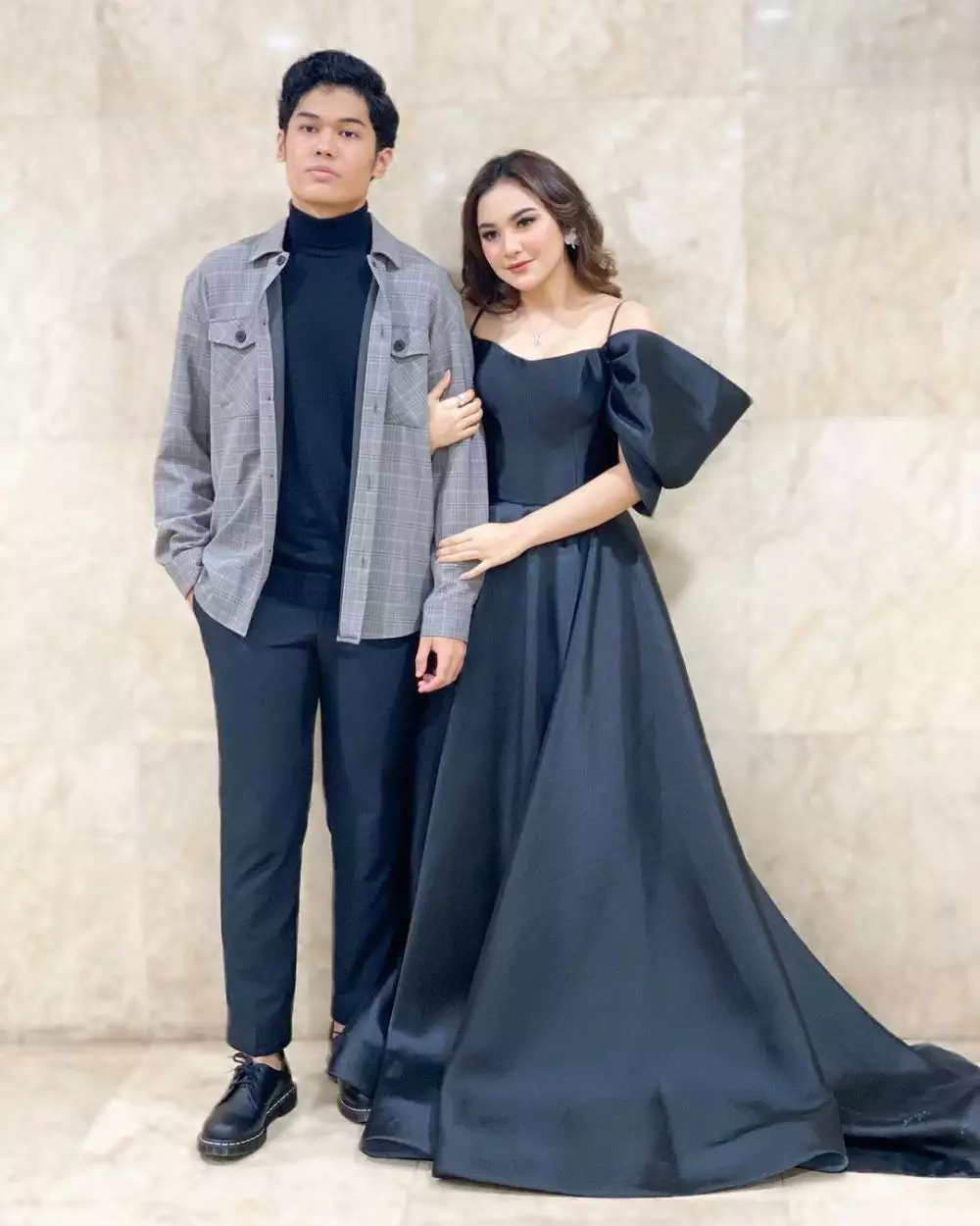 Gaya pemotretan Mahalini Raharja © 2020 brilio.net Gaya pemotretan Mahalini Raharja © 2020 brilio.net